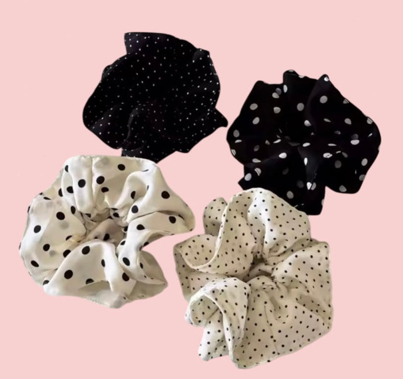 Haargummi mit Polka-Dots